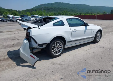 2014 Ford Mustang V6 Premium z USA, uszkodzony, nr VIN 1ZVBP8AMXE5294244
